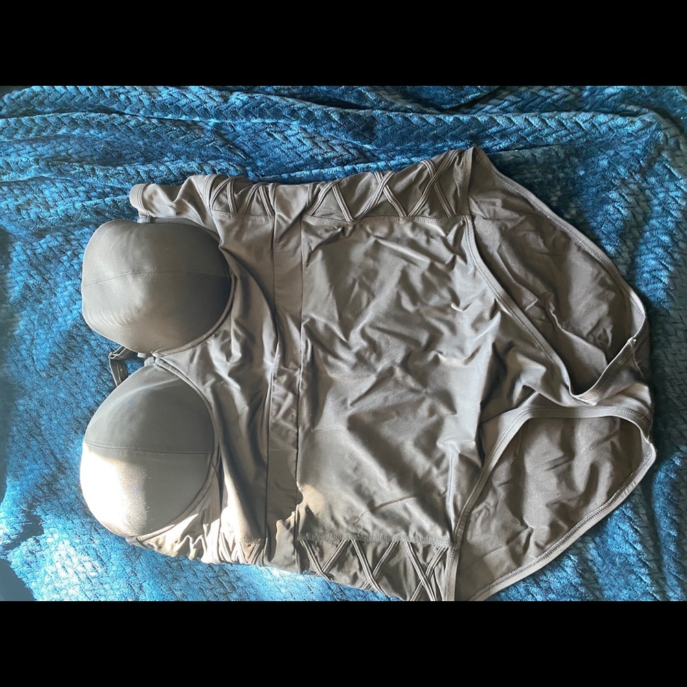 Torrid full piece swimsuit